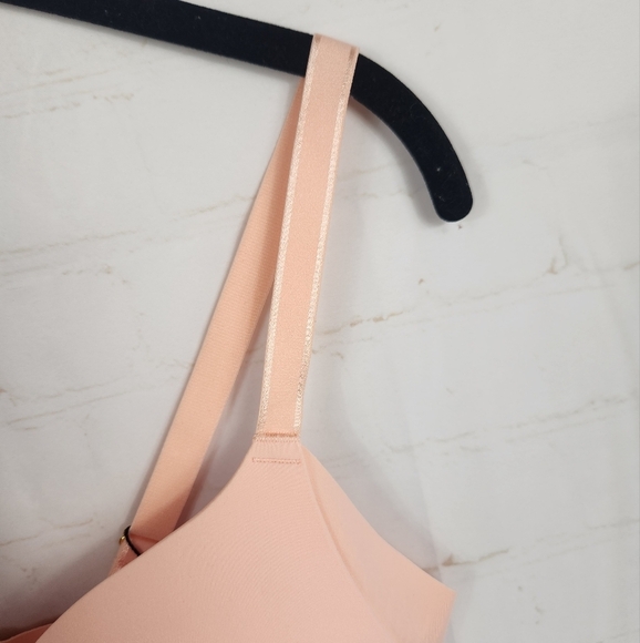 Knix Women's WingWoman Contour Wireless Bra in Honey Peach Size 36B, 38B, 36C - Picture 7 of 14